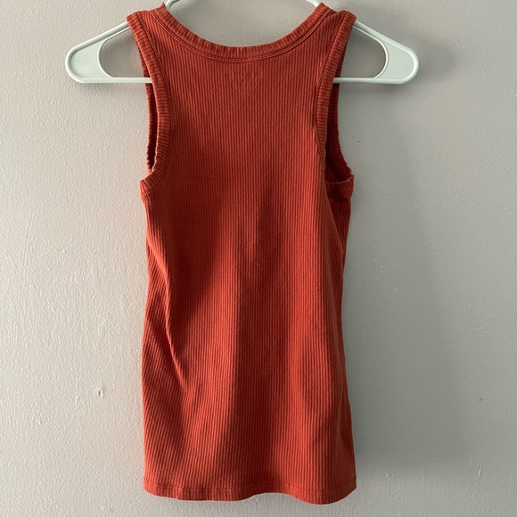 Maurice’s Tank - Picture 2 of 3